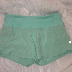 Lululemon Shorts Size 4